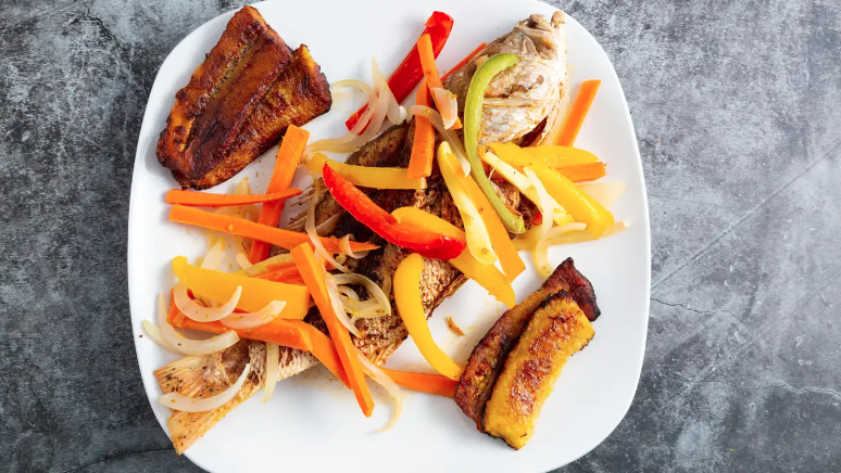 VEES CARIBBEAN KITCHEN | 6838 W Atlantic Blvd, Margate, FL 33063, USA | Phone: (754) 308-5968