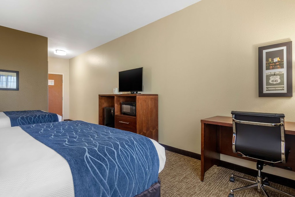 Comfort Inn & Suites Glenpool | 12119 N Casper St, Jenks, OK 74037, USA | Phone: (918) 995-2225