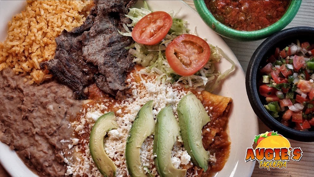 Augies Taqueria | 309 US-83, Zapata, TX 78076, USA | Phone: (956) 765-6006