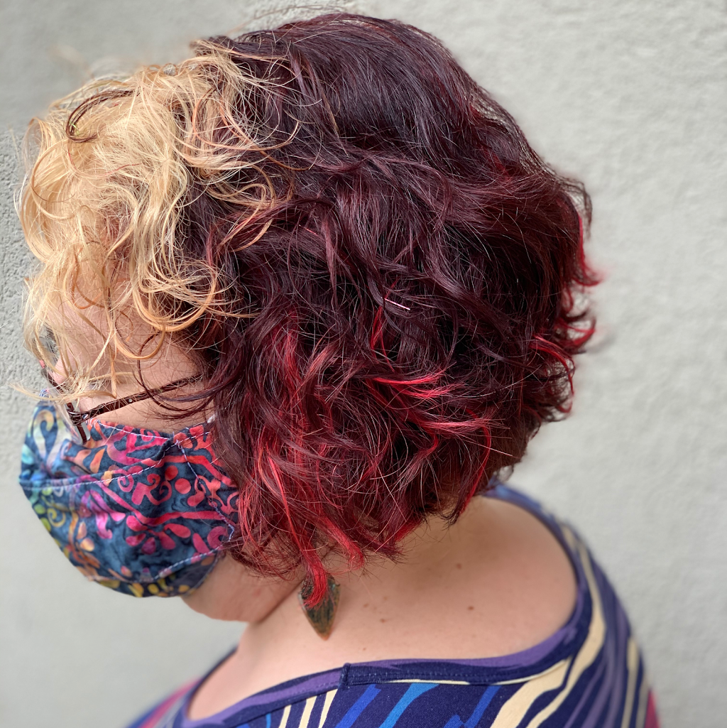 Hair By Stephanie | 807 Wildcat Dr, Portland, TX 78374, USA | Phone: (979) 571-9589