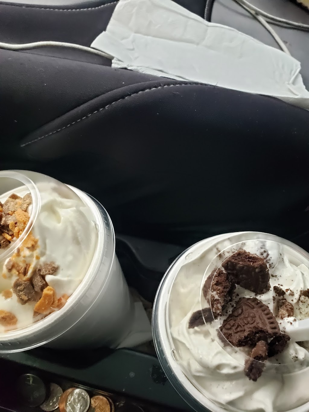 Edon Dairy Treat | 104 S Michigan St, Edon, OH 43518, USA | Phone: (419) 272-2331