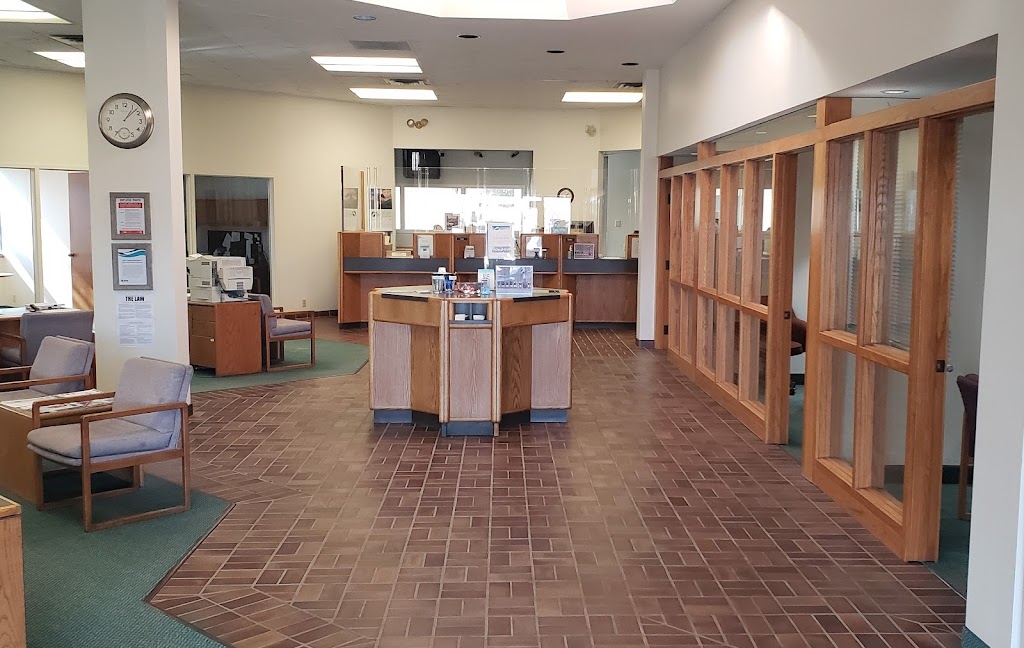 First National Bank | 13605 27th Ave N, Plymouth, MN 55441, USA | Phone: (763) 550-0500