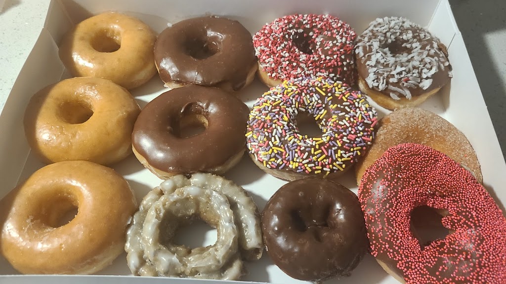 Cowboys donut | 704 N MacArthur Blvd, Irving, TX 75061, USA | Phone: (972) 259-2288