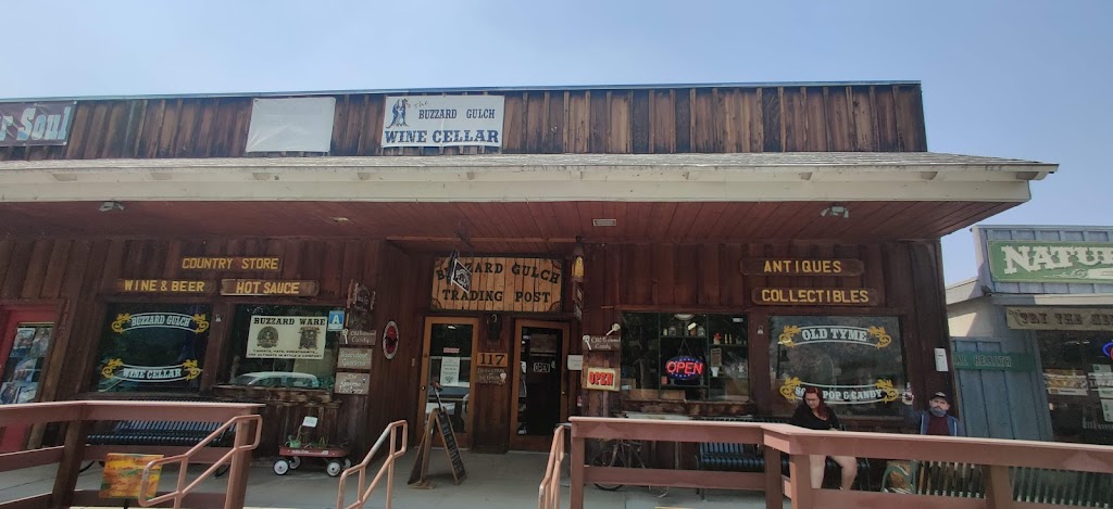 Buzzard Gulch Trading Post | 117 Piute Dr, Kernville, CA 93238, USA | Phone: (760) 376-1223