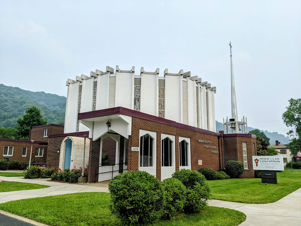 Immaculate Conception Roman Catholic Parish | 1016 Ridge Ave, New Cumberland, WV 26047, USA | Phone: (304) 564-5068