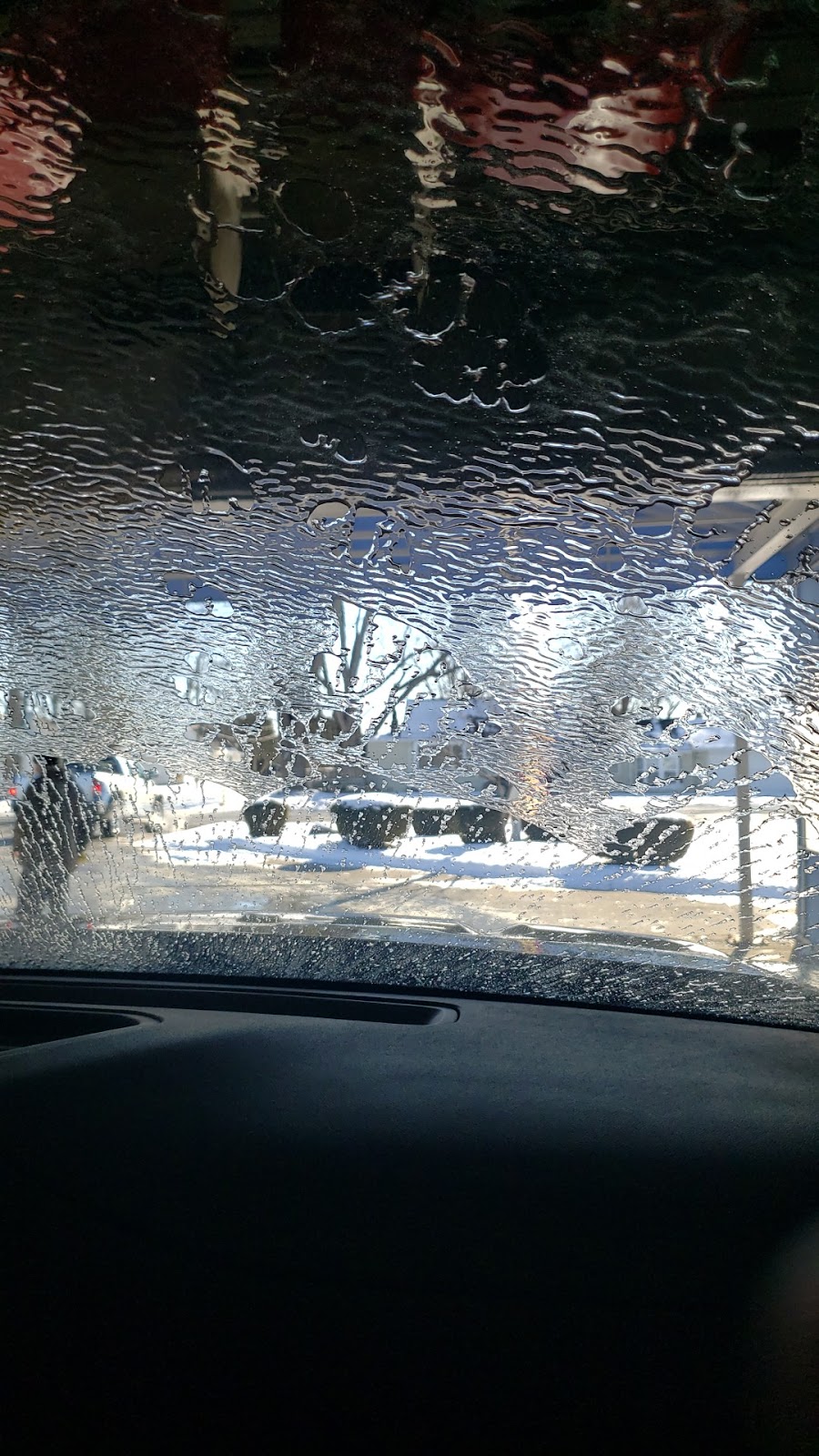 Bayside Car Wash | 47391 Jefferson Ave, Chesterfield, MI 48047, USA | Phone: (586) 213-1800