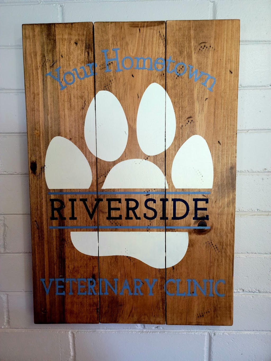 Riverside Veterinary Clinic | 160 S Wayne St, Warren, IN 46792, USA | Phone: (260) 375-2255