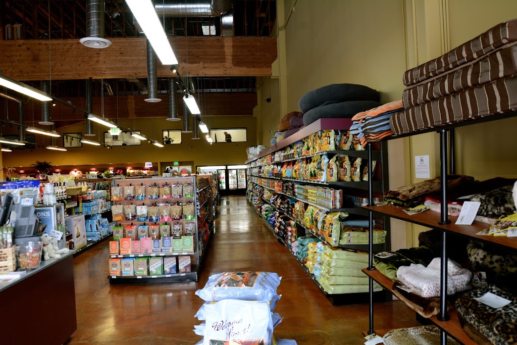 Woodlands Pet Food & Treats | 474 Ignacio Blvd, Novato, CA 94949, USA | Phone: (415) 382-9663