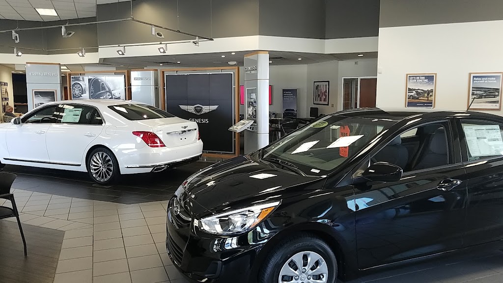 Hatchett Hyundai East | 11200 E Central Ave, Wichita, KS 67206, USA | Phone: (316) 977-7800