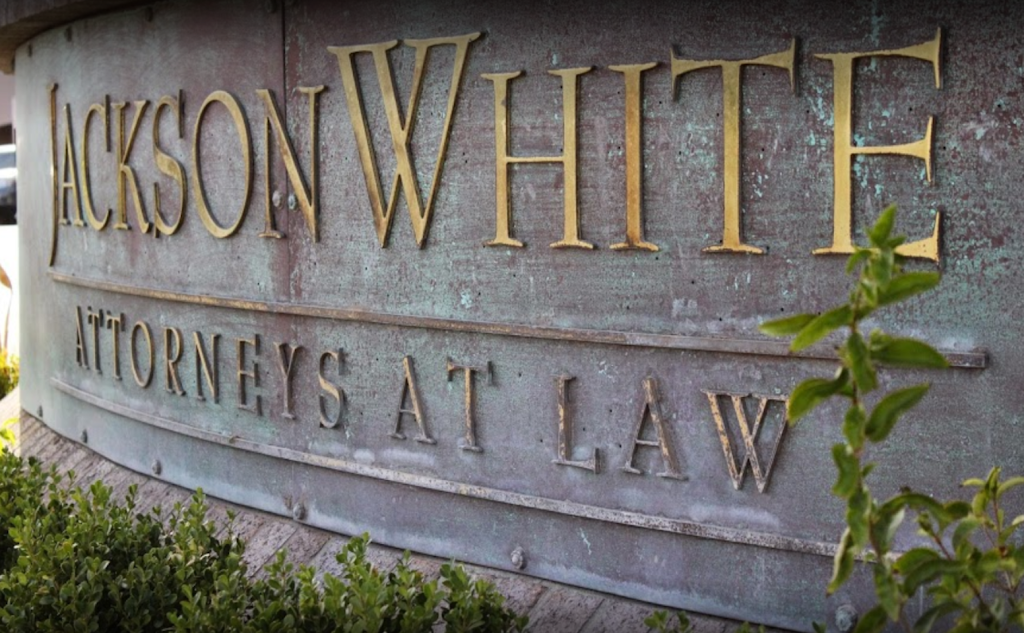 JacksonWhite Law | 40 N Center St #200, Mesa, AZ 85201, USA | Phone: (480) 464-1111