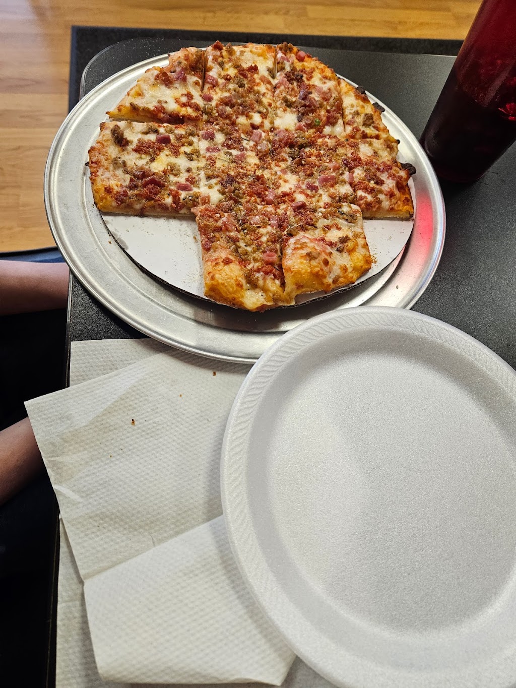 Pizza King | Corydon, IN | 2370 Landmark Way NE #101, Corydon, IN 47112, USA | Phone: (812) 738-5400