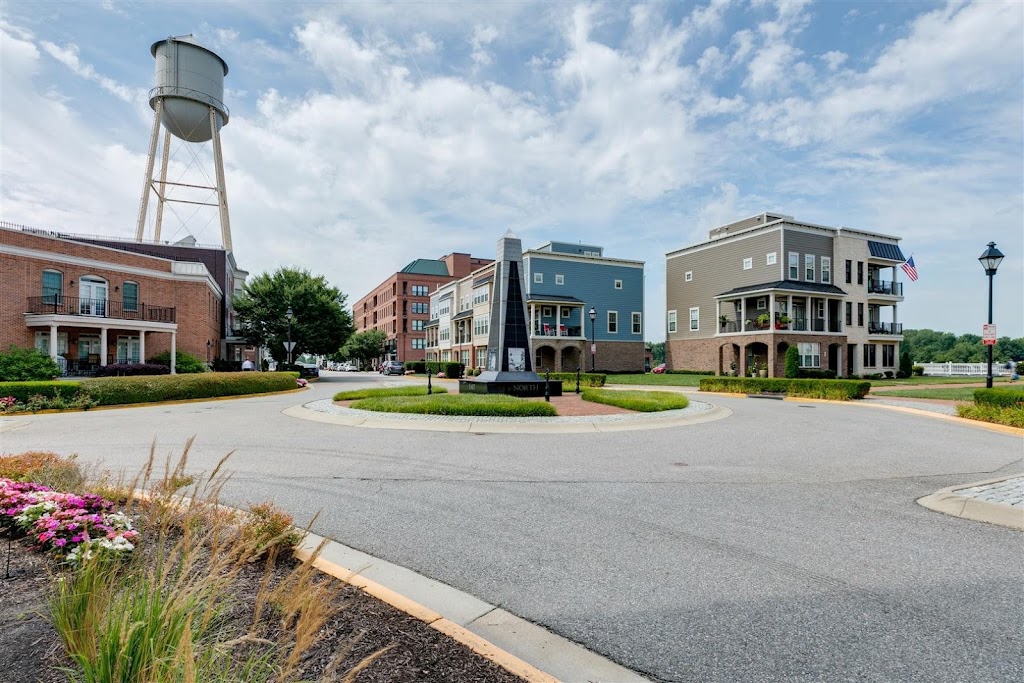 East 51 at Rocketts Landing Apartments | 5101 Old Main St, Richmond, VA 23231 | Phone: (804) 793-8443