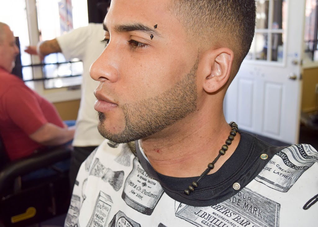 Billys Barber Shop | 151 Andover St, Lowell, MA 01852, USA | Phone: (978) 221-5827