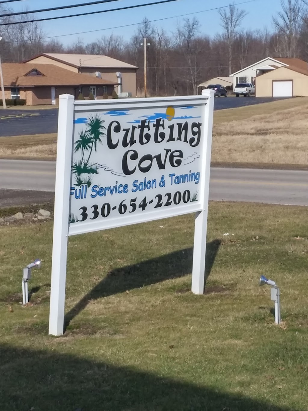 Cutting Cove | 17863 Mahoning Ave, Lake Milton, OH 44429, USA | Phone: (330) 654-2200