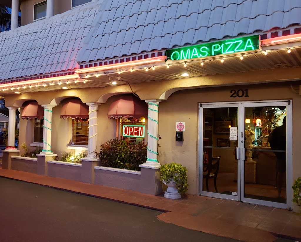 Oma’s Pizza & Restaurant | 201 Gulf Dr N, Bradenton Beach, FL 34217, USA | Phone: (941) 778-0771