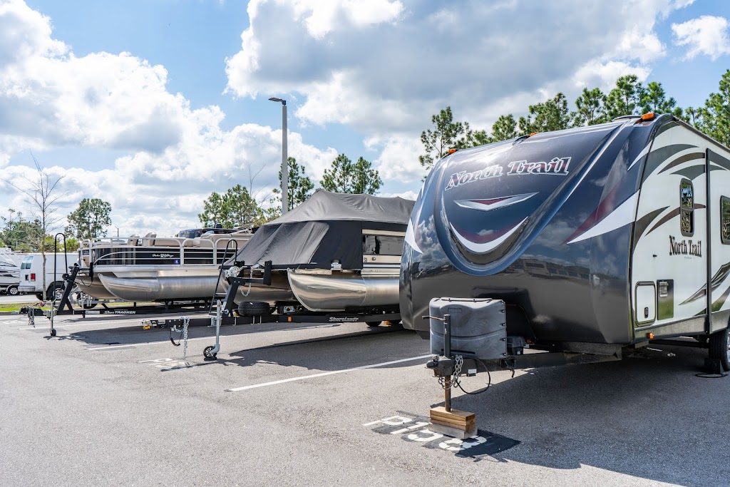 Ultimate Truck & Equipment | 1157 Grand St, Brooklyn, NY 11211, USA | Phone: (718) 599-1119