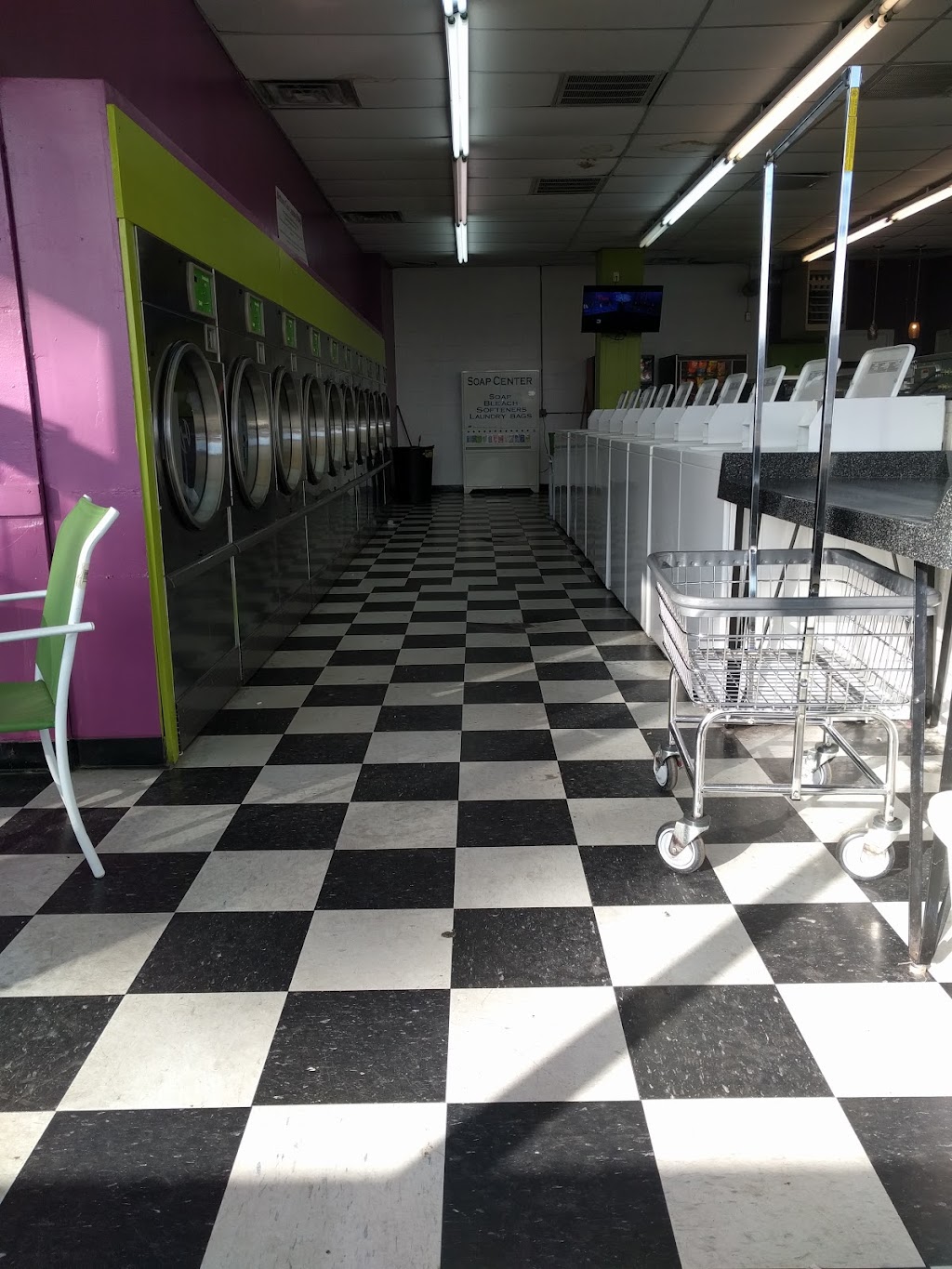 Midtown Coin Laundry | 101 N Alicia Dr, Memphis, TN 38112, USA | Phone: (901) 327-0482