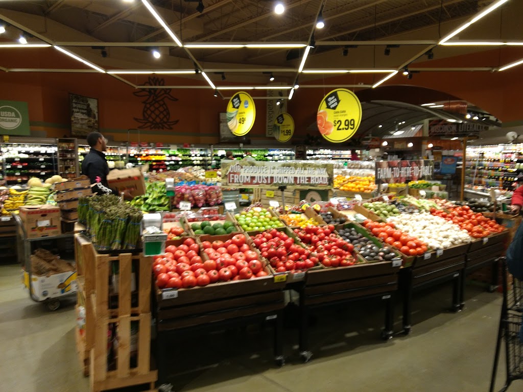 Metro Market | 11558 N Port Washington Rd, Mequon, WI 53092, USA | Phone: (262) 241-6721