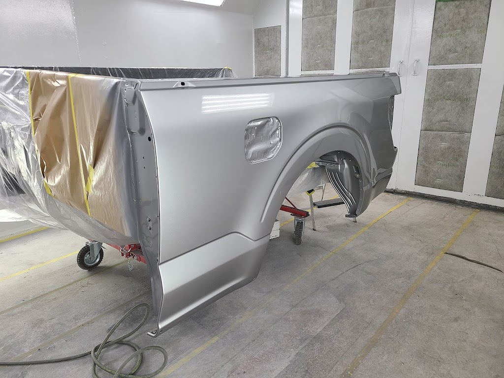 Top Line Auto Body | 1479 101st Ave NE, Blaine, MN 55449, USA | Phone: (651) 226-5676