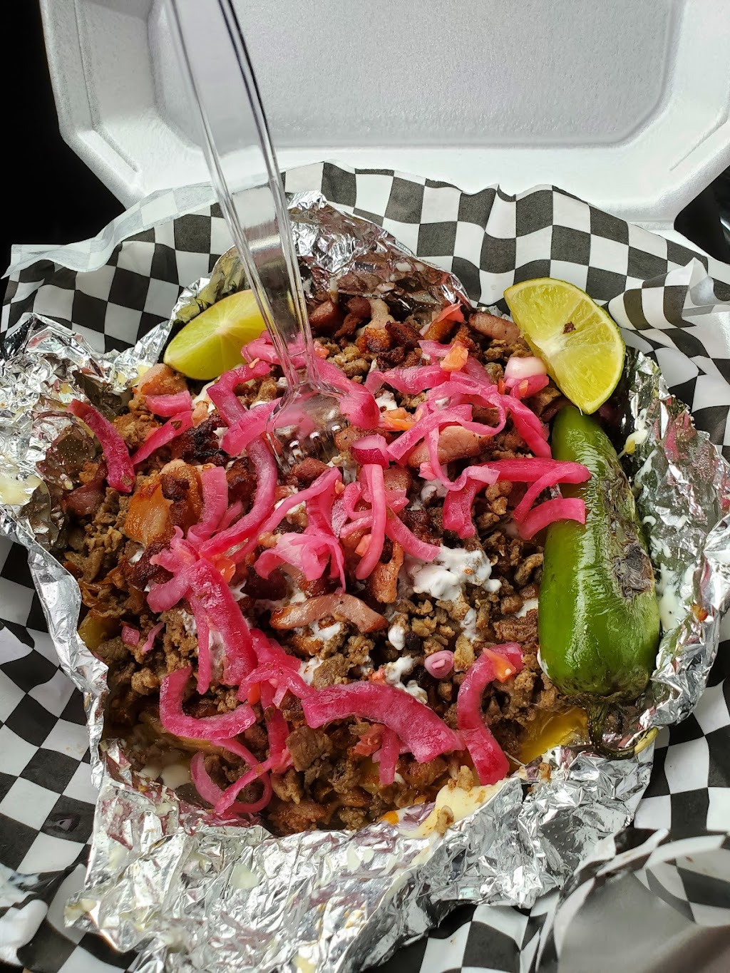 Taqueria Arandas (Food Truck) | 101 S Main St, Longmont, CO 80501, USA | Phone: (720) 690-9553