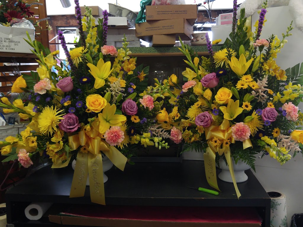 Jays Florist | 5679 Buckwheat Rd, Milford, OH 45150, USA | Phone: (513) 831-4422