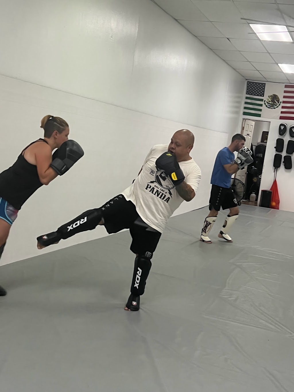 Supreme Mma / Brazilian Jiujitsu | 4118 MacArthur Blvd, Oakland, CA 94619, USA | Phone: (510) 290-2557