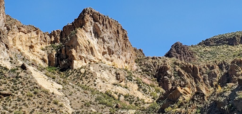 Superstition Mountain Western Store | 10839 E Apache Trail #135, Apache Junction, AZ 85120, USA | Phone: (480) 380-2850