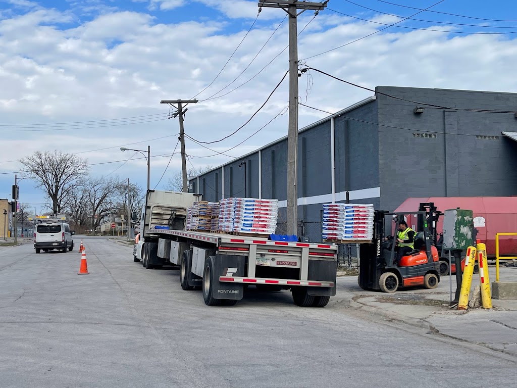 Logistics Hub / Cross-Docking | 14740 Oakley Ave, Harvey, IL 60426, USA | Phone: (312) 374-6910