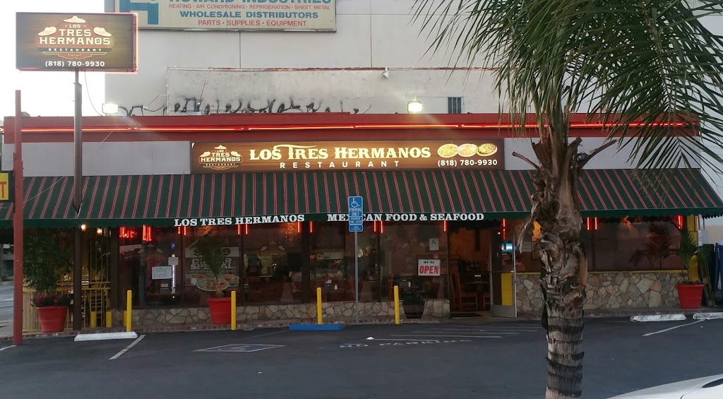 Los Tres Hermanos | 7456 Van Nuys Blvd, Van Nuys, CA 91405, USA | Phone: (818) 780-9930