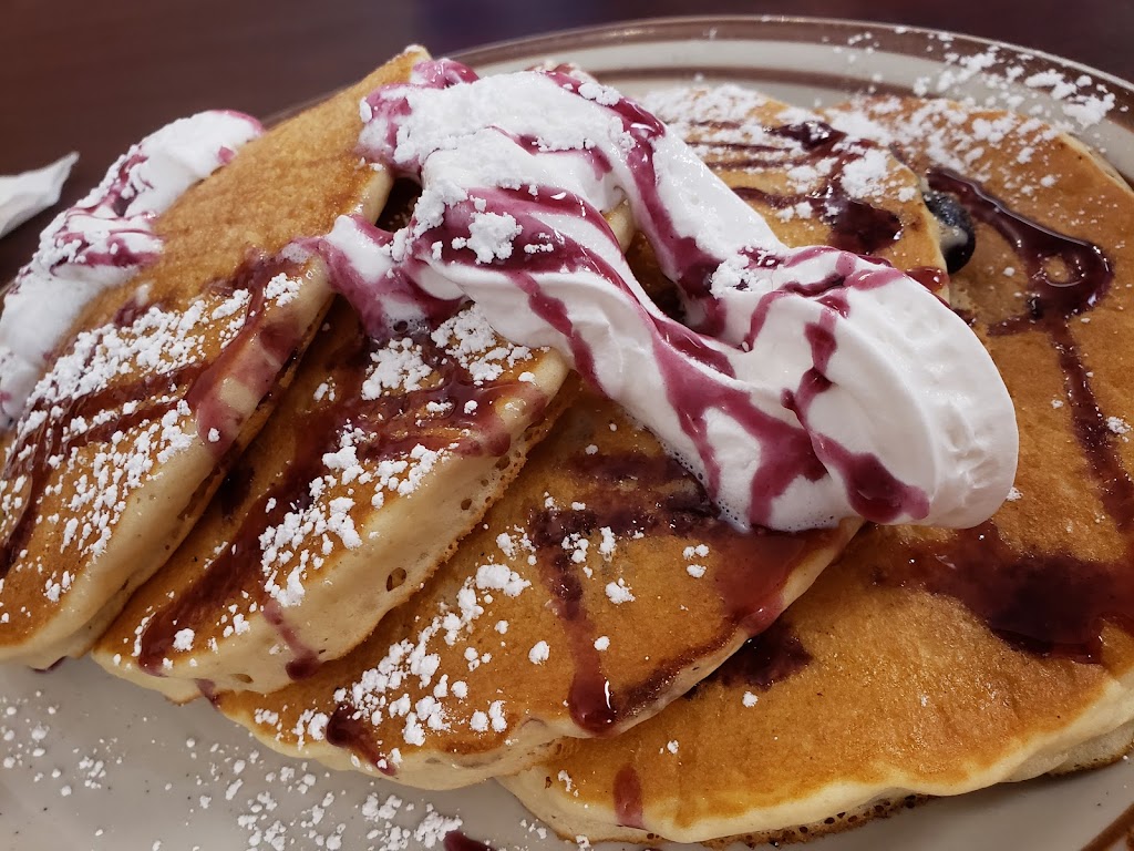 Blueberry Pancake House | 104 E South St, Monroeville, IN 46773, USA | Phone: (260) 623-6000