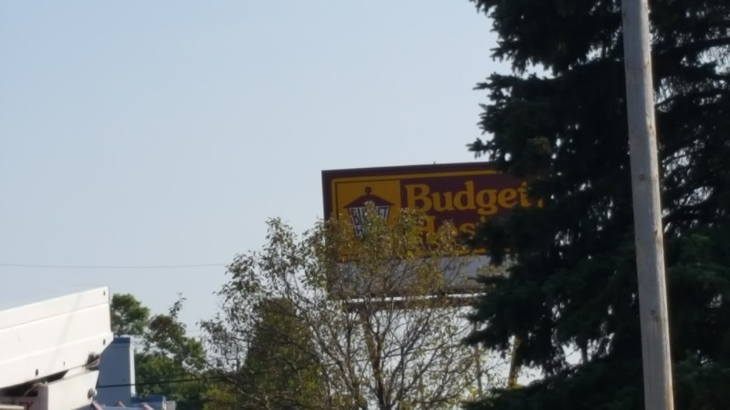 Budget Host | 6881 Hwy 65 NE, Fridley, MN 55432, USA | Phone: (763) 571-0420