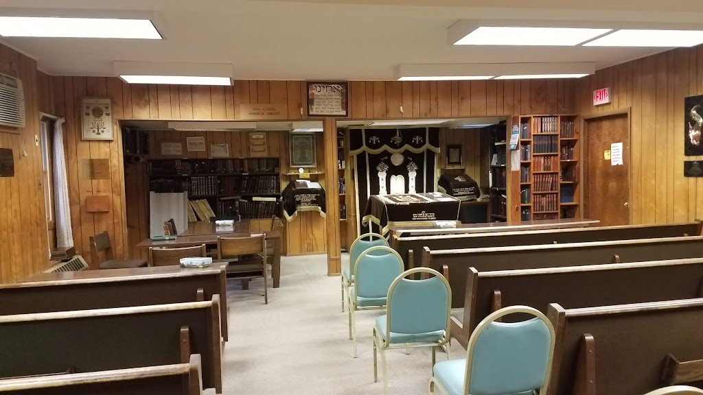 Community Synagogue of Monsey | 89 W Maple Ave, Monsey, NY 10952, USA | Phone: (845) 356-2720