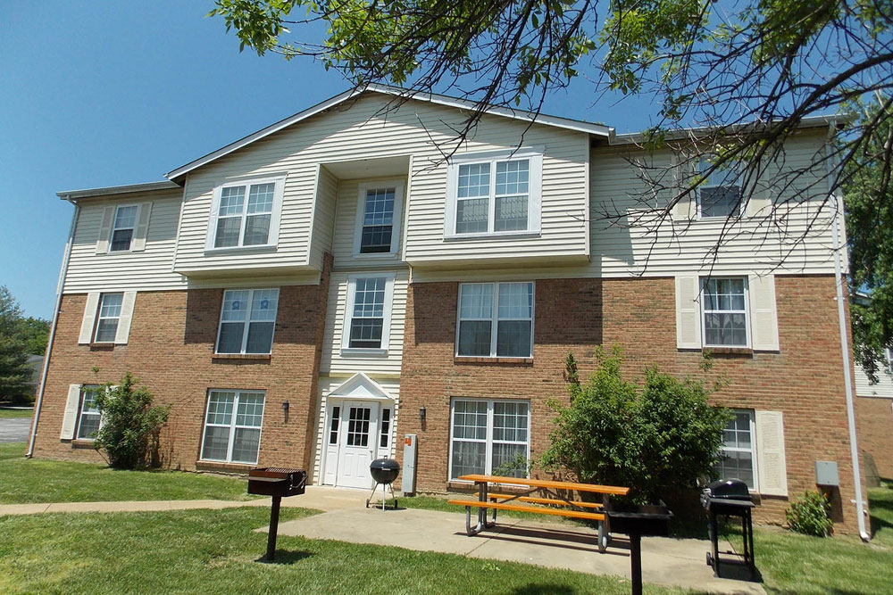 Greenmar Apartments | 1054 Green Mountain Ct, Fenton, MO 63026 | Phone: (636) 764-5662