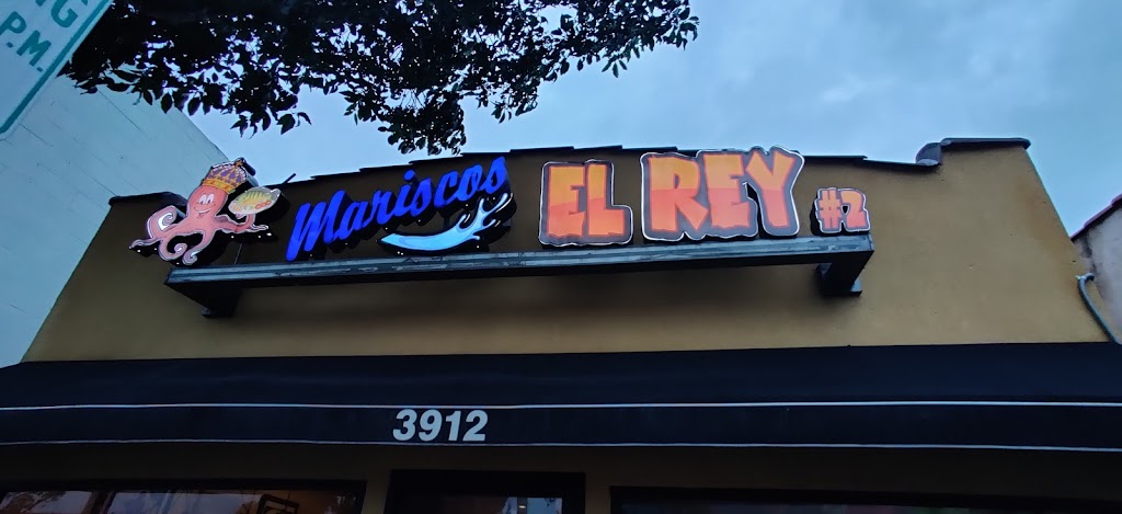 Mariscos El Rey 2, 3912 Tweedy Blvd, South Gate, CA 90280