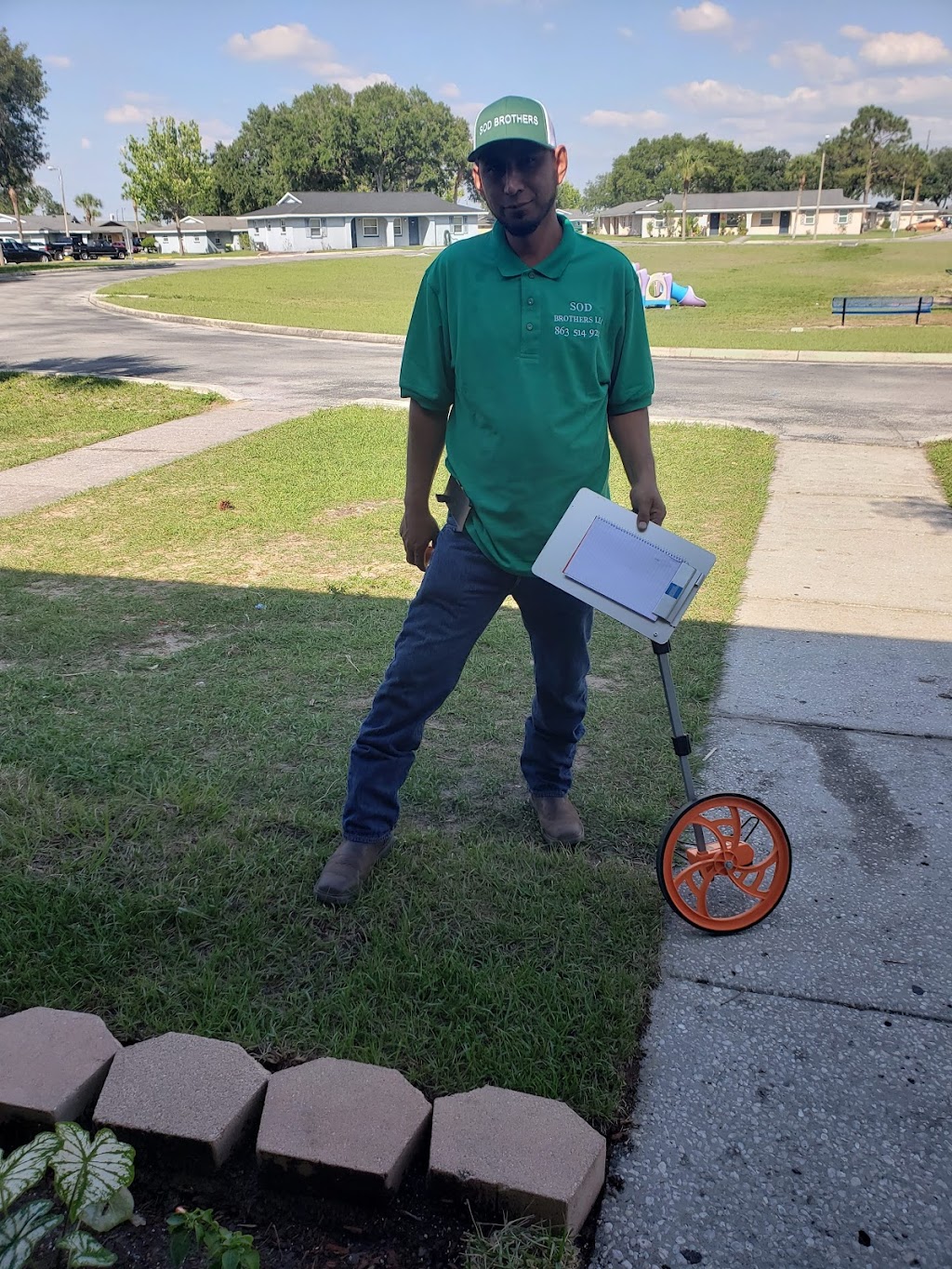 Jose Vázquez remove and installation sod | 3601 Baker Dairy Rd, Haines City, FL 33844, USA | Phone: (863) 514-9214