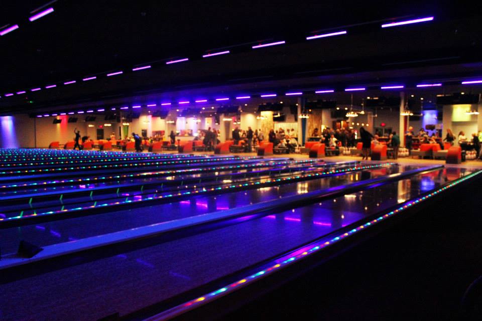 PINS Bowling Alley | 2210 East US Hwy 377, Granbury, TX 76049, USA | Phone: (817) 579-7467