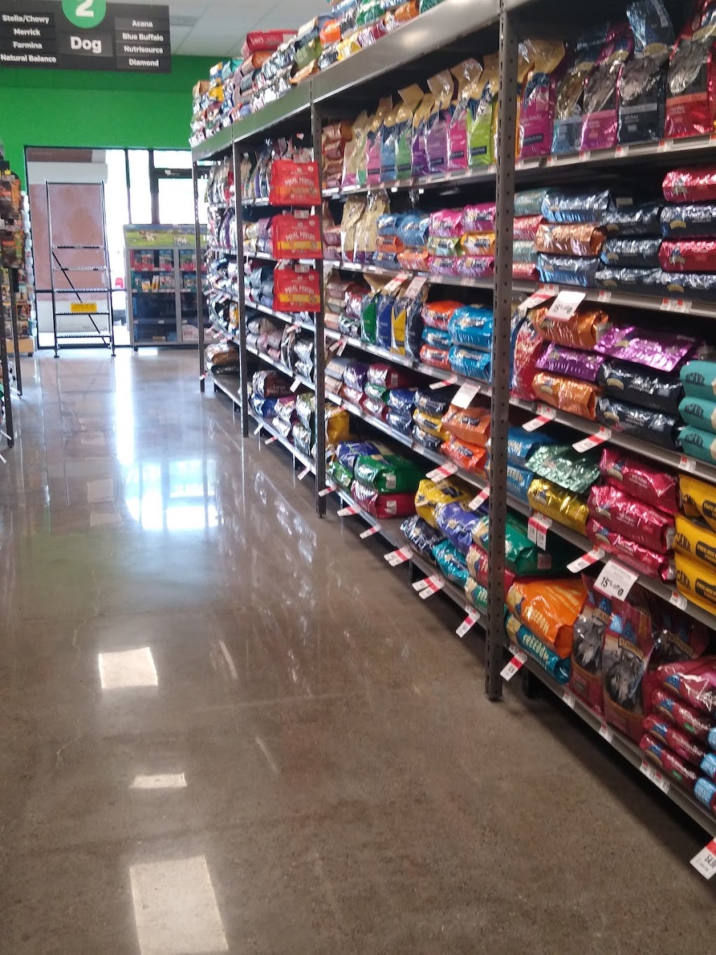 Pet Supplies Plus Moon Valley | 245 E Bell Rd Ste 16, Phoenix, AZ 85022, USA | Phone: (602) 962-6021