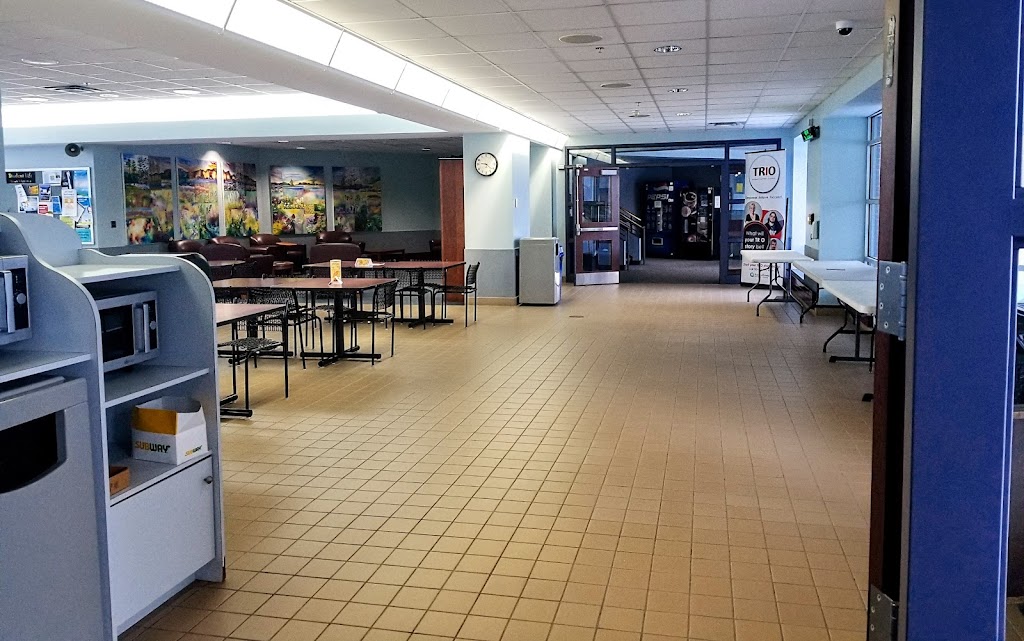 Anoka-Ramsey Community College, Cambridge Campus | 300 Spirit River Dr S, Cambridge, MN 55008, USA | Phone: (763) 433-1100