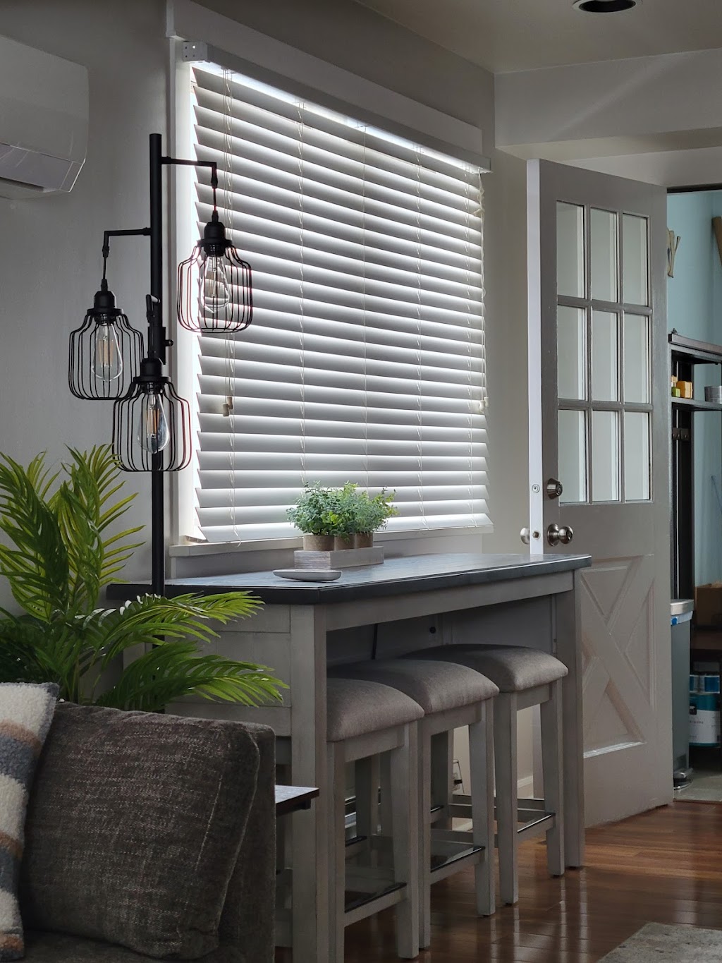 SelectBlinds.com | 145 S 79th St #85, Chandler, AZ 85226, USA | Phone: (888) 257-1840