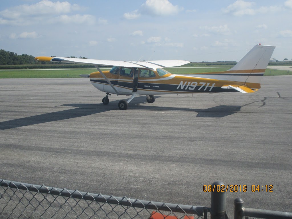 Lakefield Airport | 6177 OH-219, Celina, OH 45822, USA | Phone: (419) 268-2190