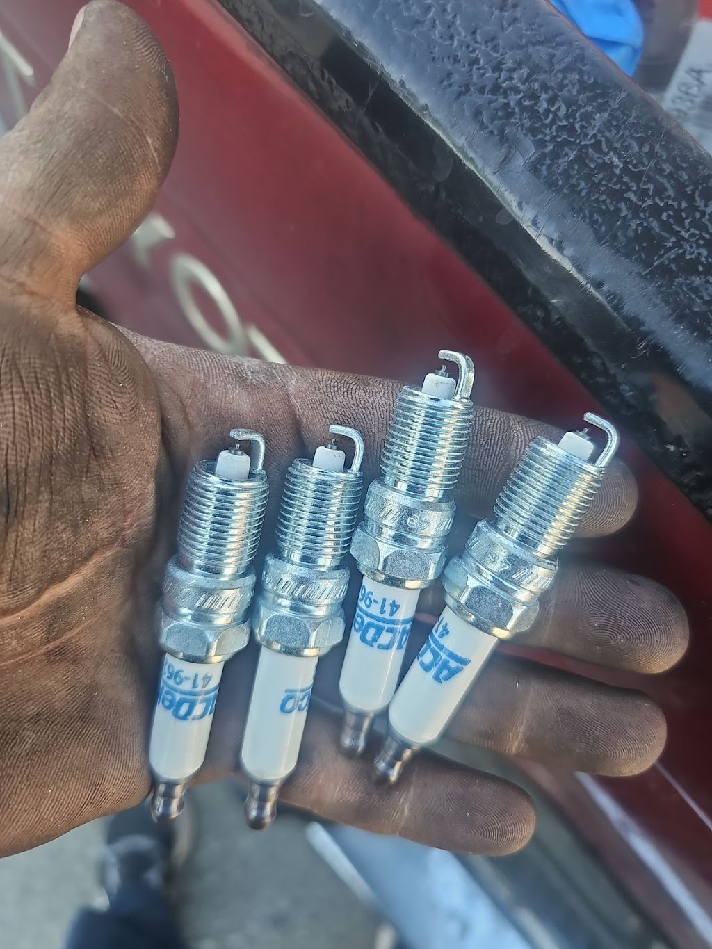 MOBILE MECANICO Y ELECTRICO | 10153 Woodman Ave, Mission Hills, CA 91345, USA | Phone: (818) 668-0700