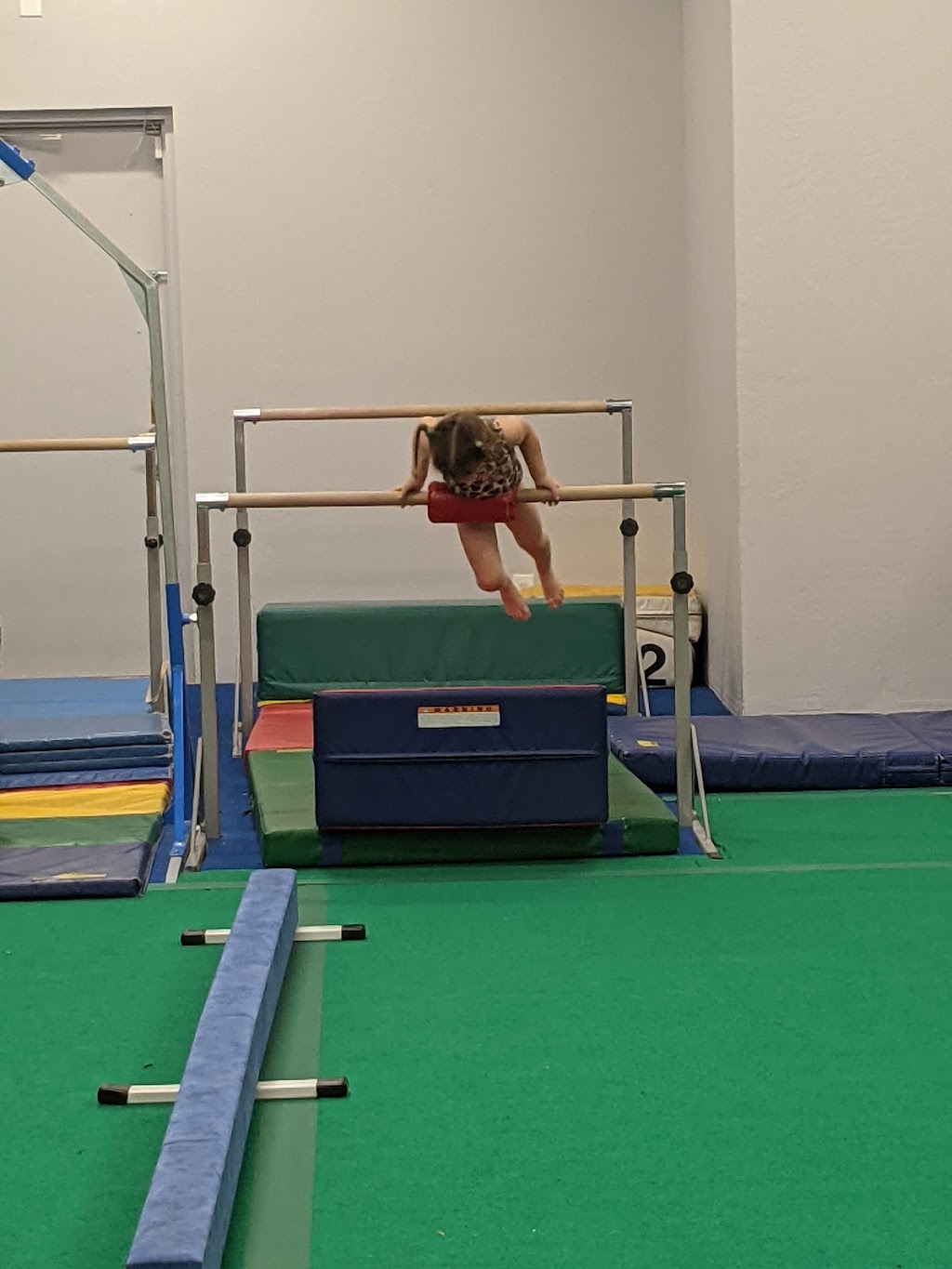 AZ Prestige Gymnastics & Cheer | 3343 W Greenway Rd, Phoenix, AZ 85053, USA | Phone: (602) 548-8252