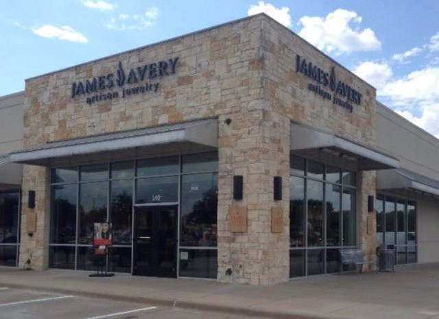 James Avery Artisan Jewelry | 116 E I-20 Ste 140, Weatherford, TX 76087, USA | Phone: (817) 458-7887