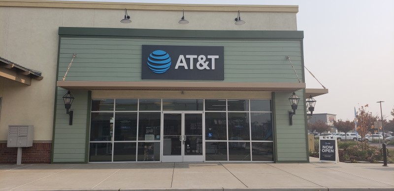 AT&T Store | 2610 Reynolds Ranch Pkwy Suite 140, Lodi, CA 95240, USA | Phone: (209) 232-8623