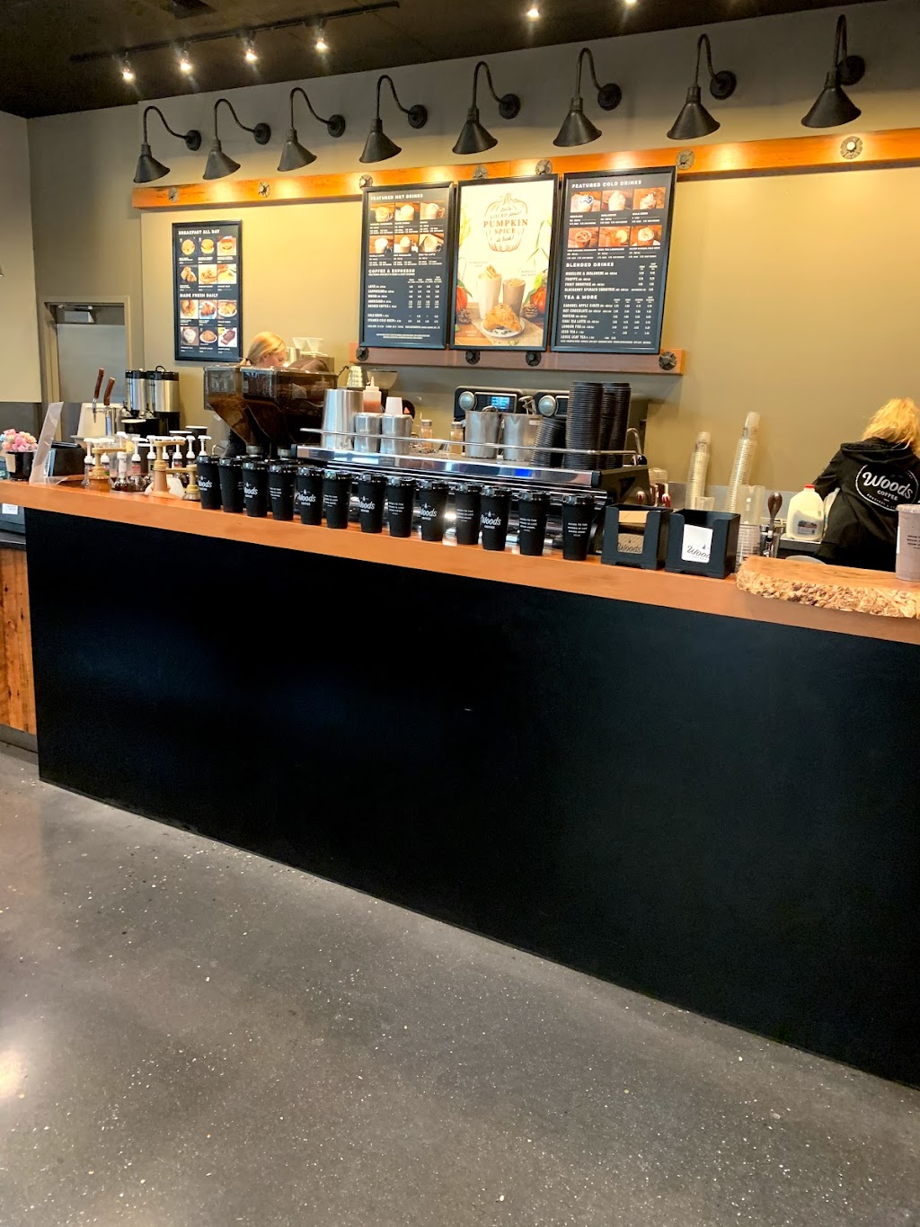 Woods Coffee | 700 Bellevue Way NE #140, Bellevue, WA 98004, USA | Phone: (425) 279-8860