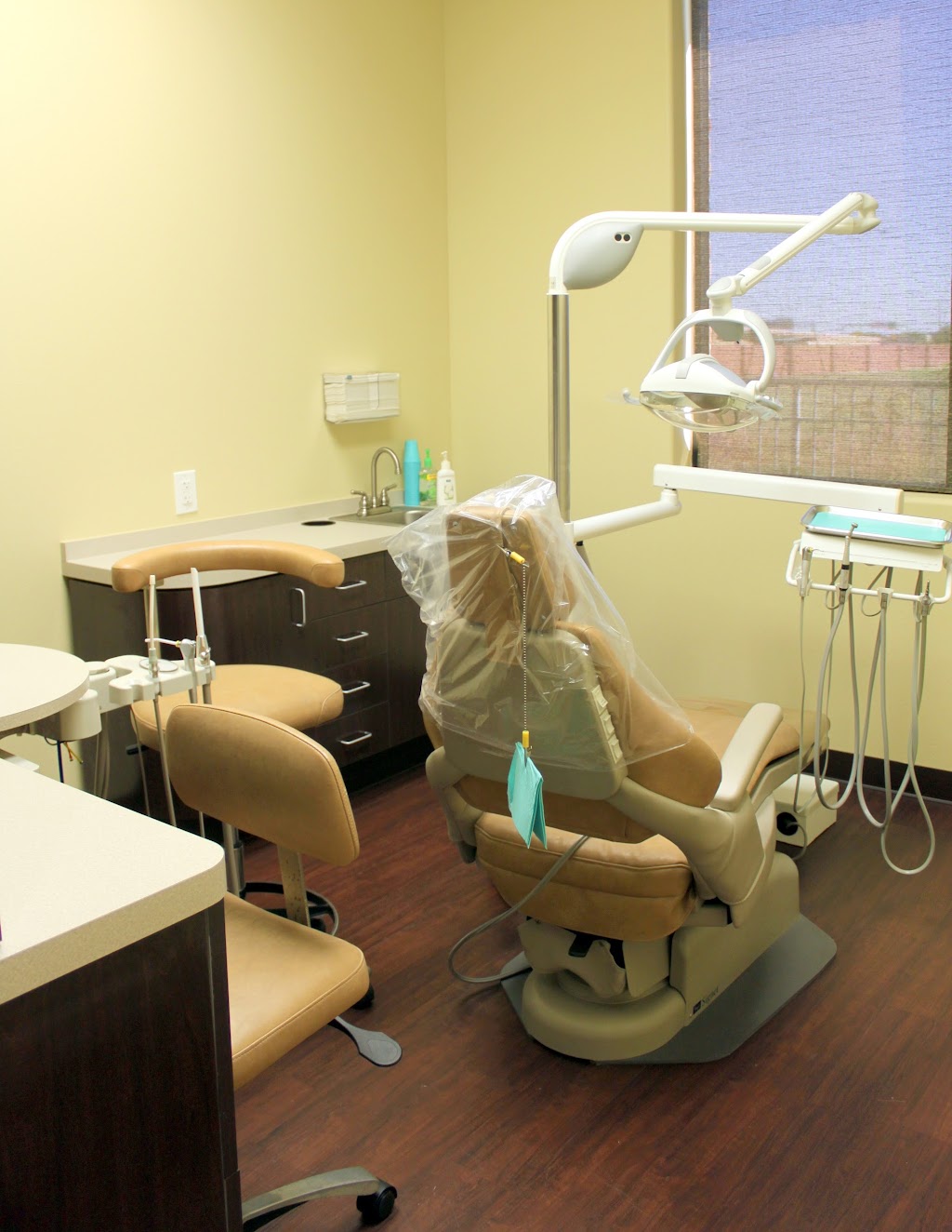 Magnolia Park Dental | 225 East Highway 121, Suite 140, Coppell, TX 75019, United States | Phone: (972) 573-4600