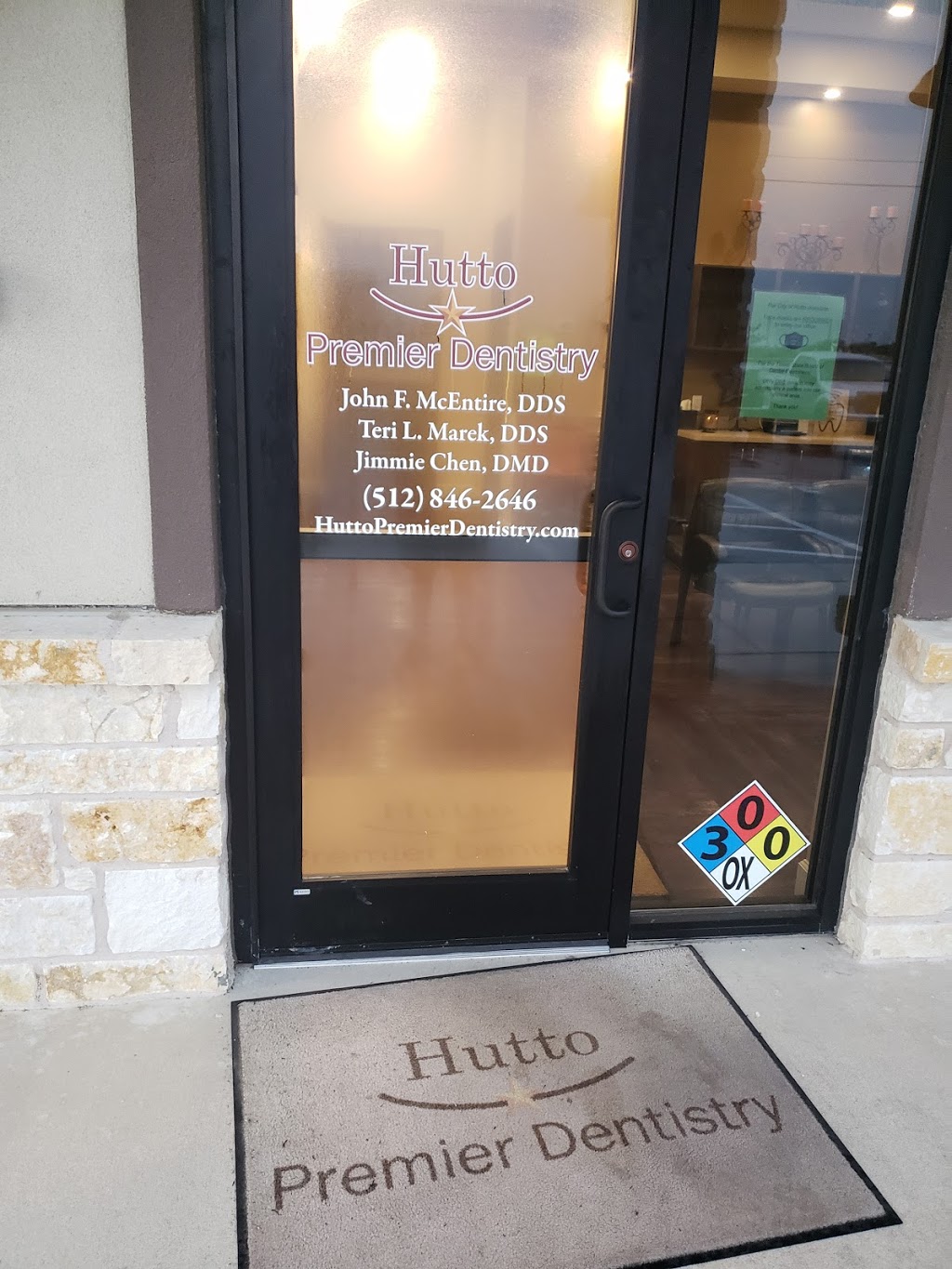 Hutto Premier Dentistry | 60 Chris Kelley Blvd, Hutto, TX 78634, USA | Phone: (512) 846-2646