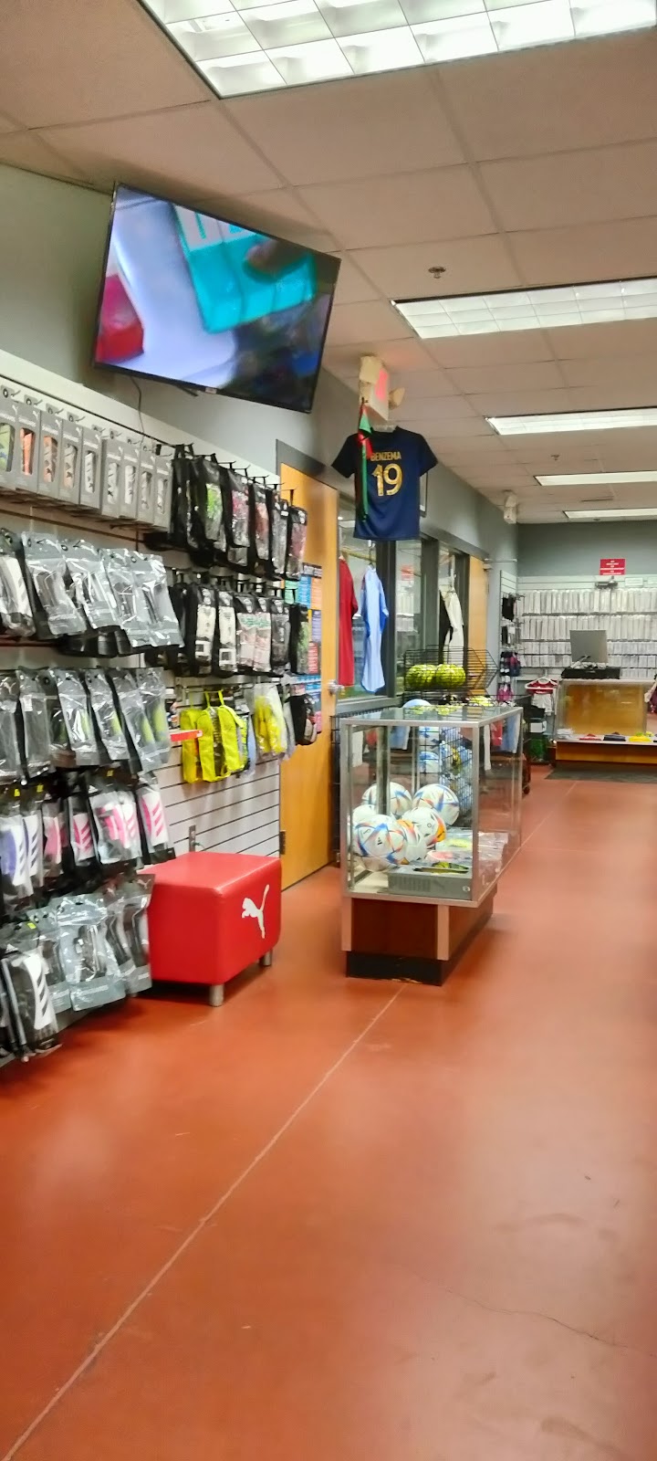 House of Soccer Pro Shop @ ASC | 3555 W Pinnacle Peak Rd, Glendale, AZ 85310, USA | Phone: (602) 860-2276