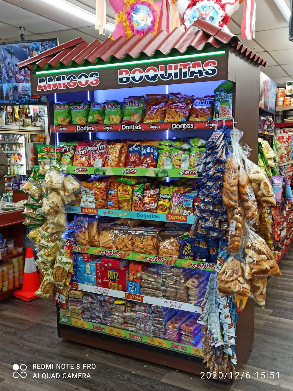 Los Amigos Grocery | 156 Main St, Hempstead, NY 11550, USA | Phone: (516) 489-5950