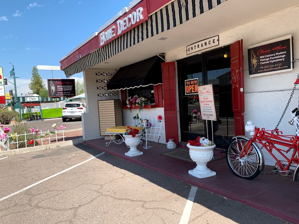 Classic House | 4431 N 7th Ave, Phoenix, AZ 85013, USA | Phone: (602) 266-8133